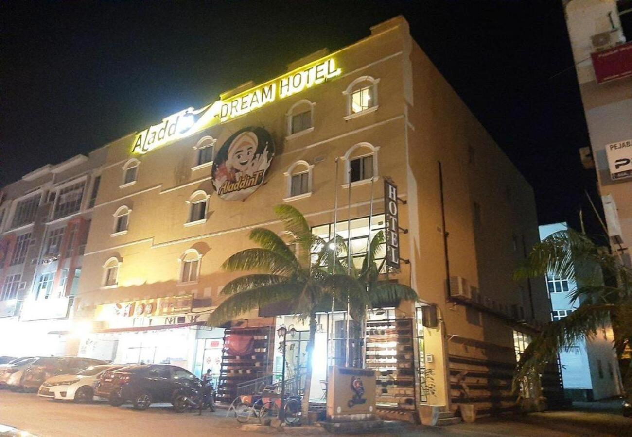 Aladdin Dream Hotel Johor Bahru Zewnętrze zdjęcie